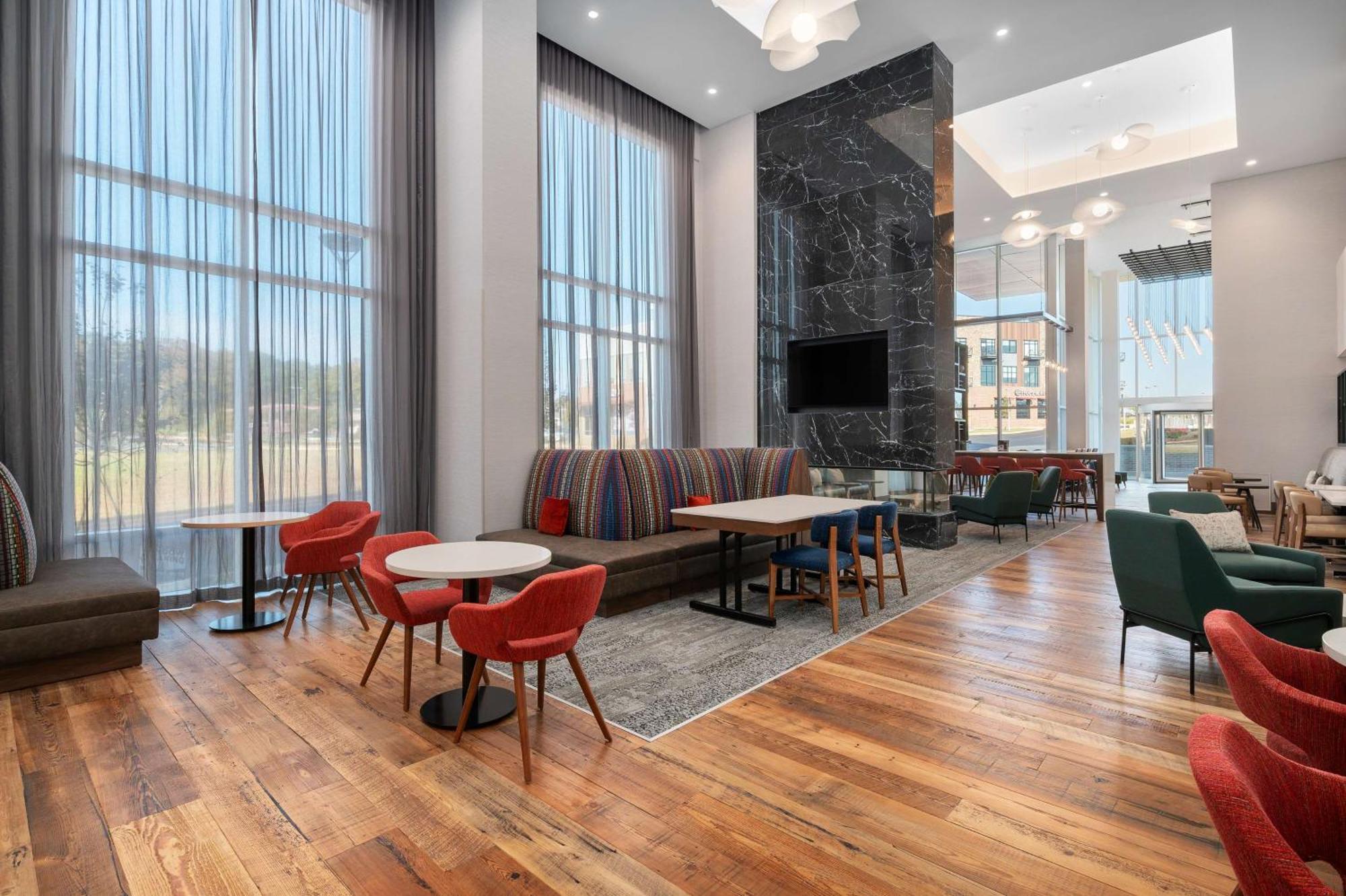 Hampton Inn & Suites By Hilton Pittsboro Eksteriør billede